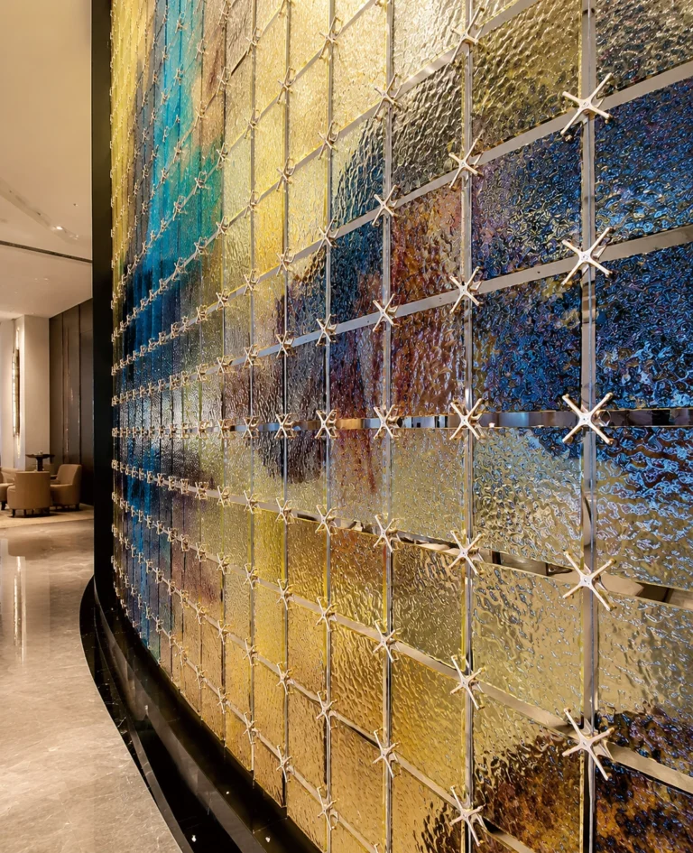 Square Crystal Panels & Modules — Application reference 009